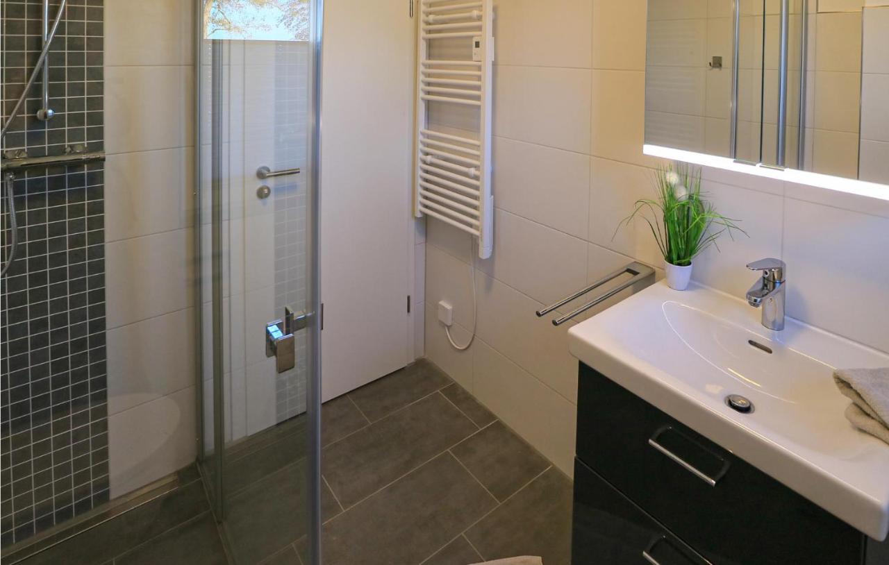 2 Bedroom Cozy Apartment In רשלין מראה חיצוני תמונה